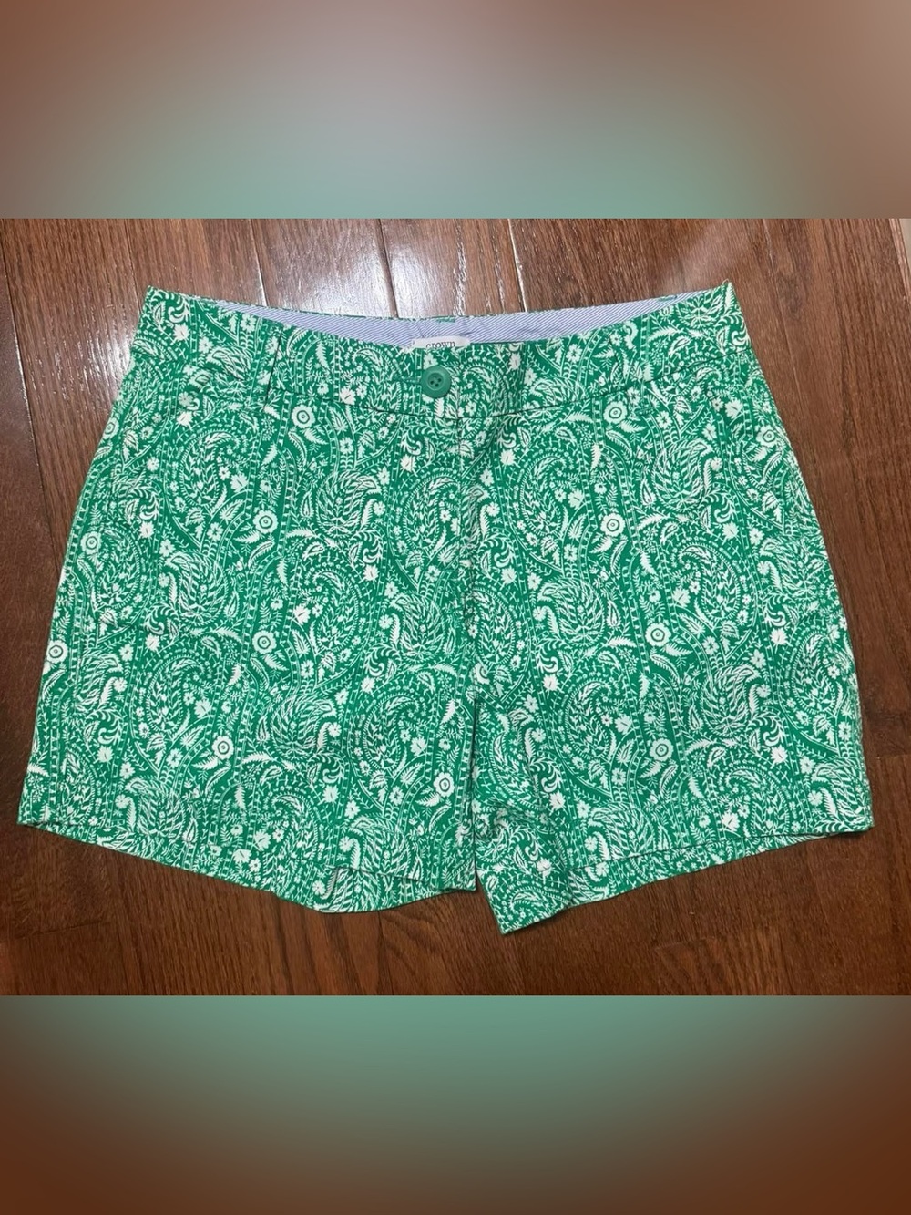 Crown & Ivy NWOT